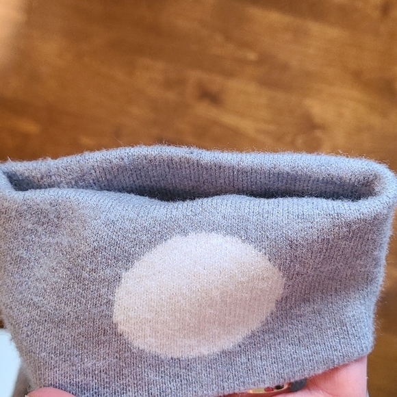 Grey Top - Picture 4 of 7